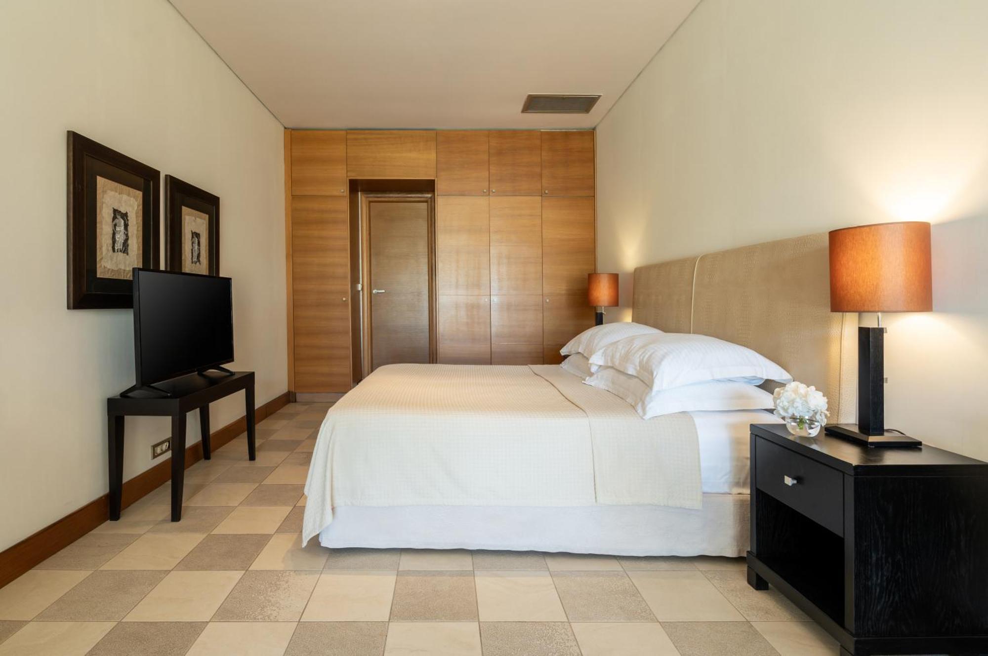 Plaza Resort Anavyssos Exterior photo